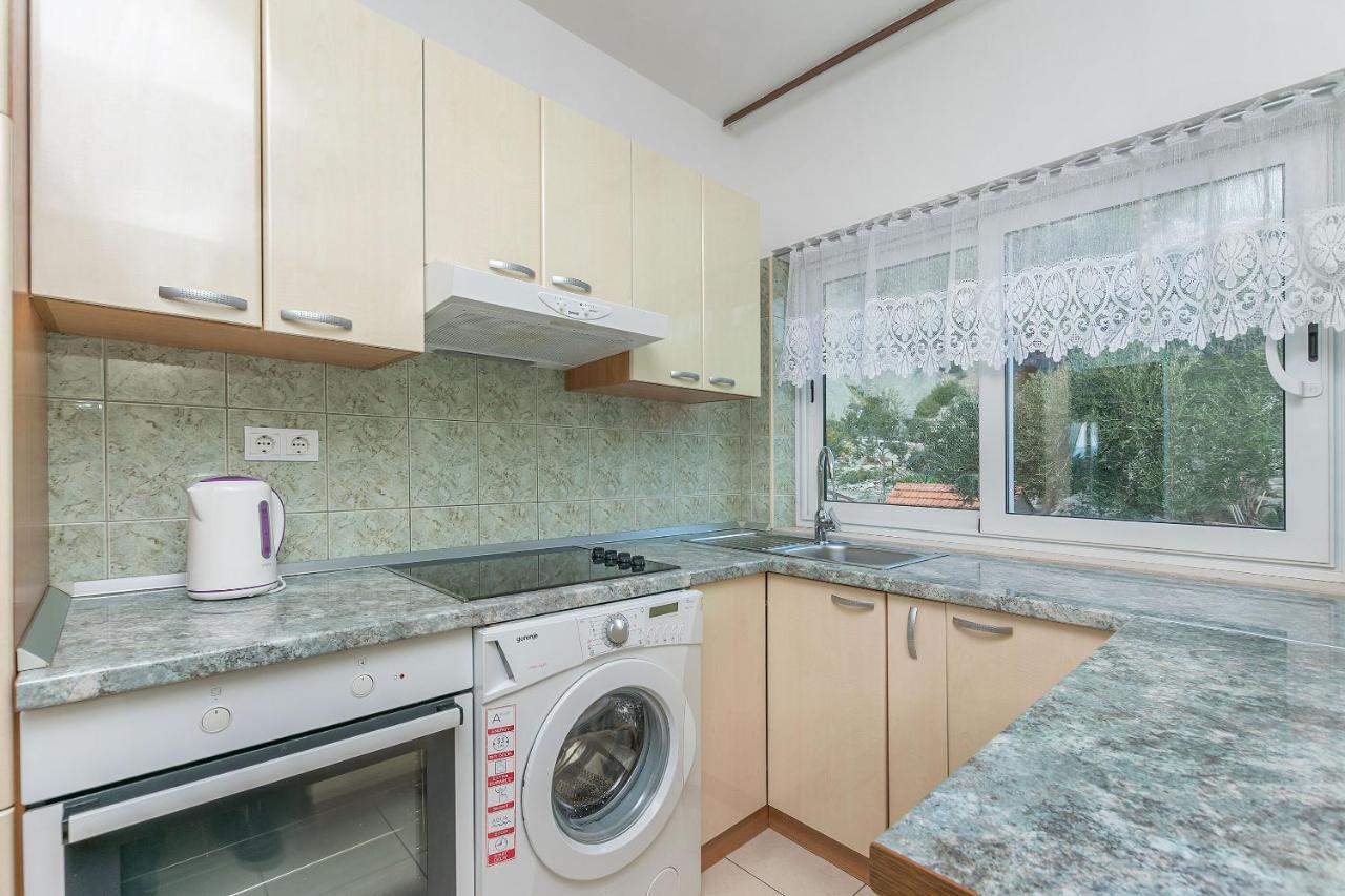 Apartments Mara Дуче Экстерьер фото