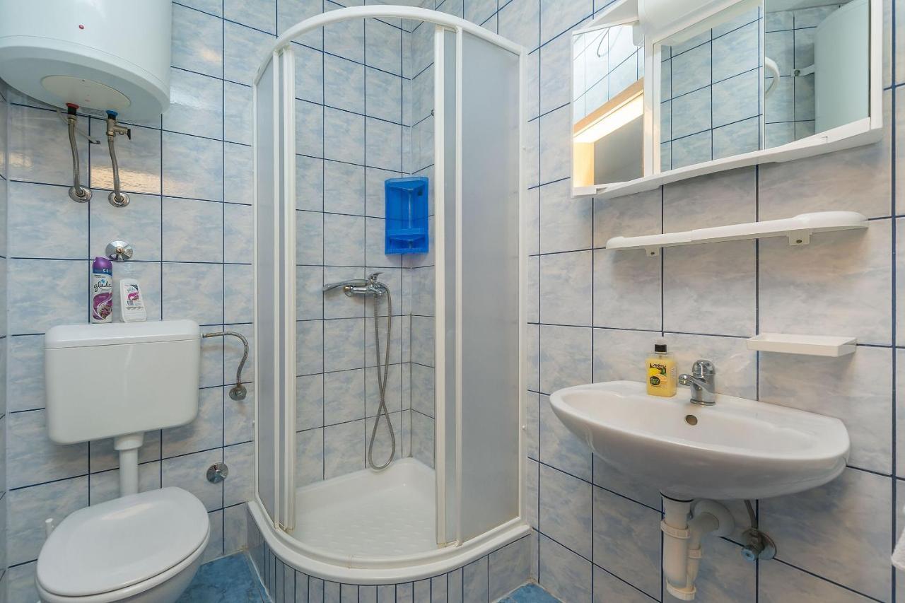 Apartments Mara Дуче Экстерьер фото