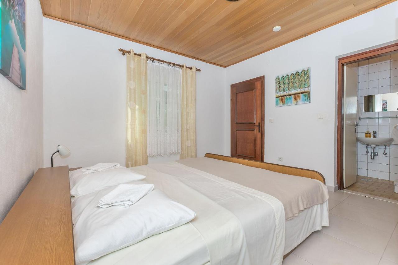 Apartments Mara Дуче Экстерьер фото