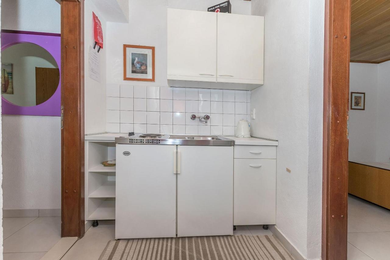 Apartments Mara Дуче Экстерьер фото