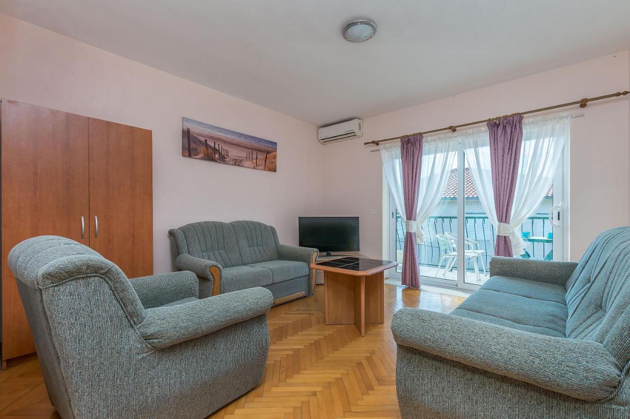 Apartments Mara Дуче Экстерьер фото